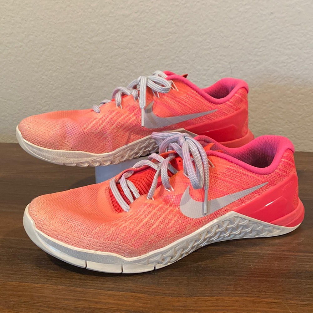 Pink Nike Metcon sz 8.5